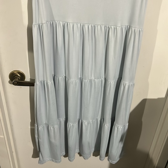 Dress - Picture 9 of 13